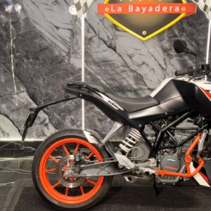 KTM DUKE 200