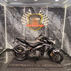 PULSAR 200 NS FI