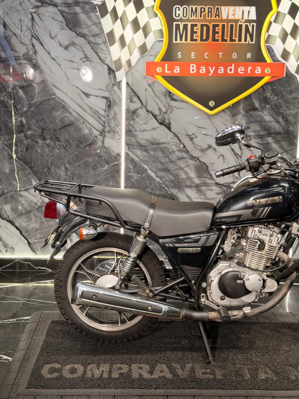 SUZUKI GN 125 - Image 3