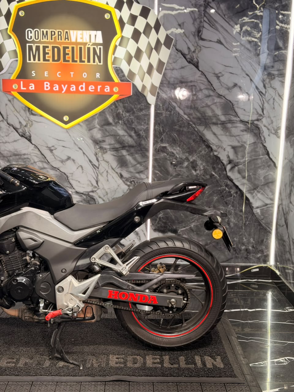 HONDA CB 190 R - Image 3