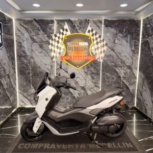 AUTOMATICA NMAX 155 COMO NUEVA