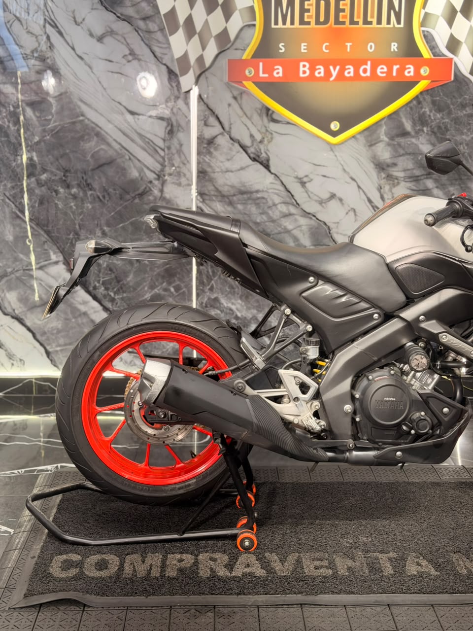YAMAHA MT 15 - Image 2