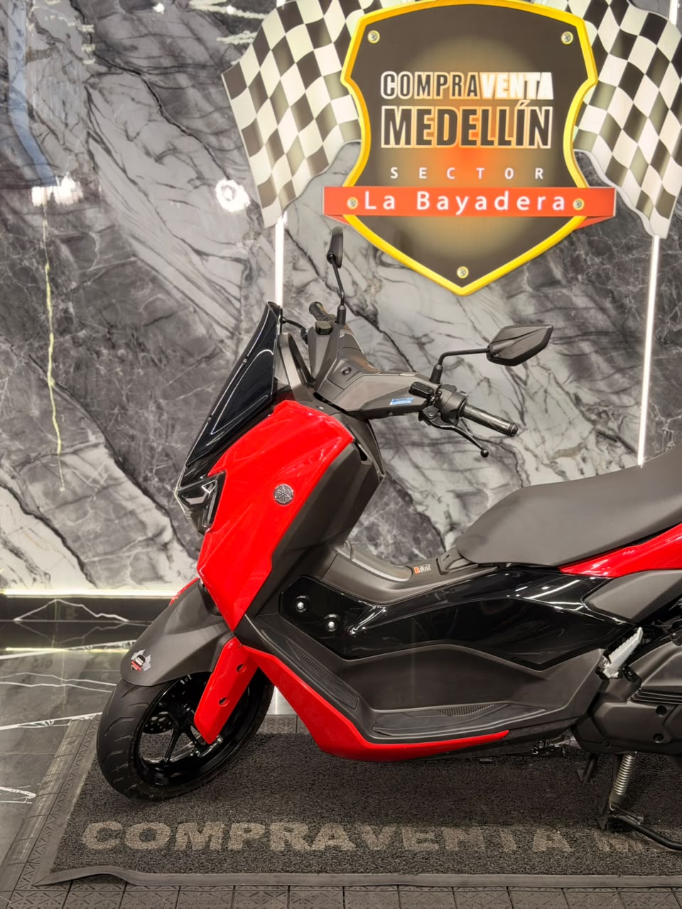 AUTOMATICA NMAX 155 V3 COMO NUEVA - Image 3