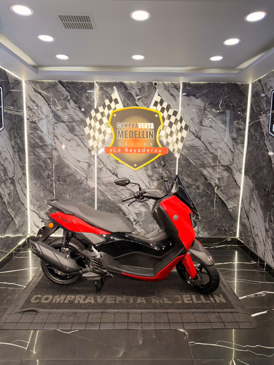 AUTOMATICA NMAX 155 V3 COMO NUEVA - Image 7