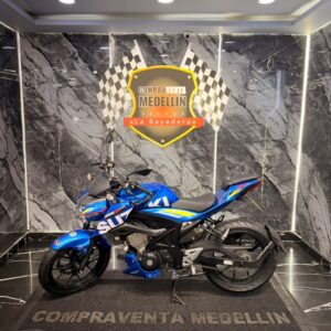 SUZUKI GSX 150