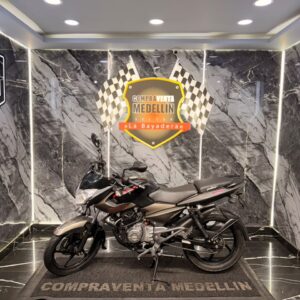 PULSAR 125 NS