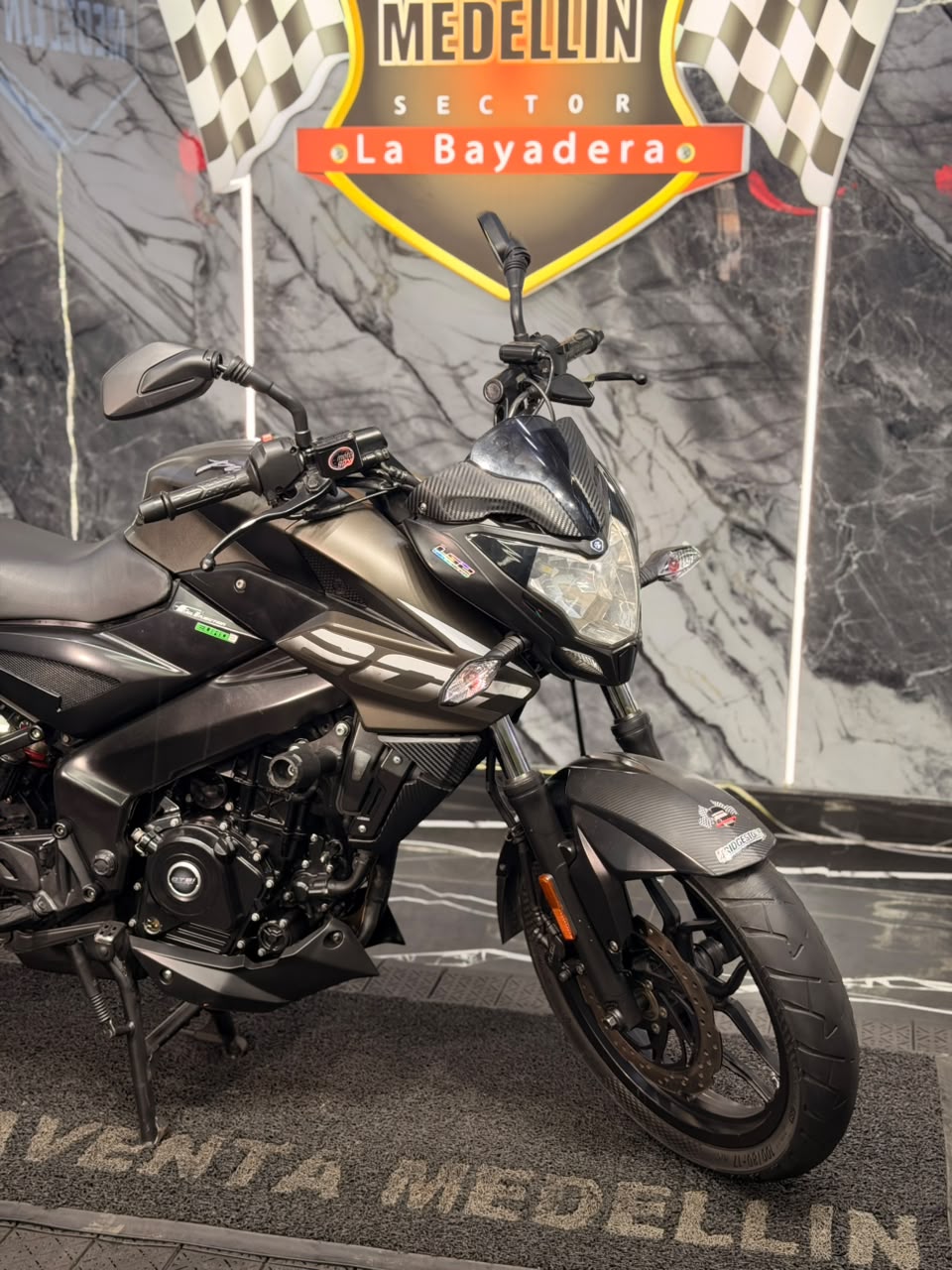 PULSAR 200 NS - Image 4