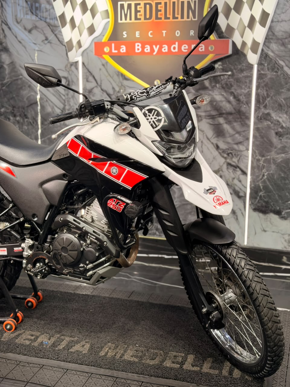 XTZ 250 - Image 6