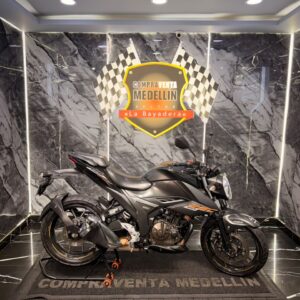 SUZUKI GIXXER 250