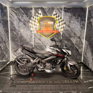 PULSAR NS 200 FI