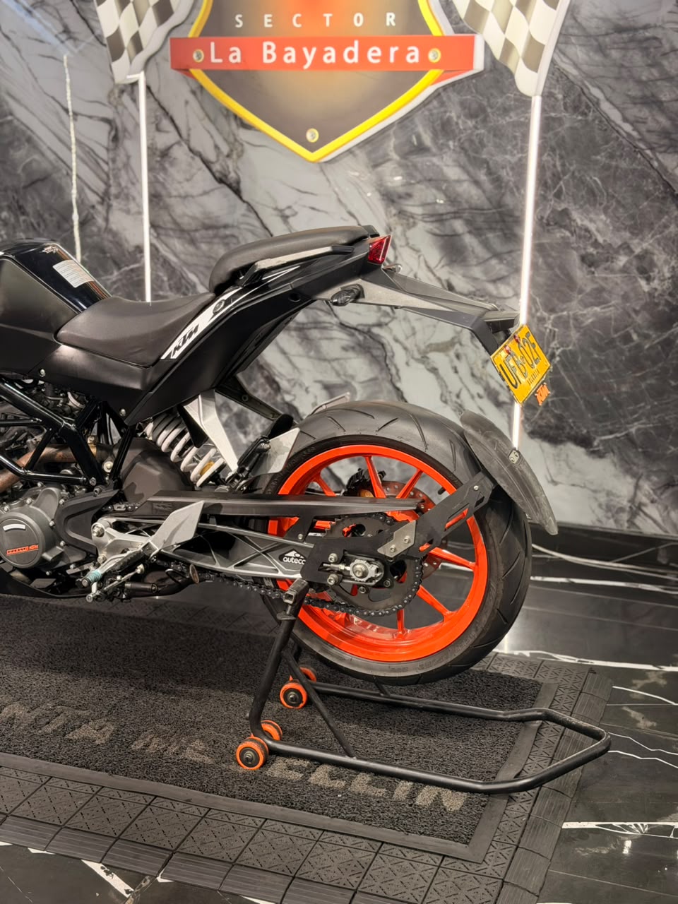 KTM DUKE 200 - Image 7