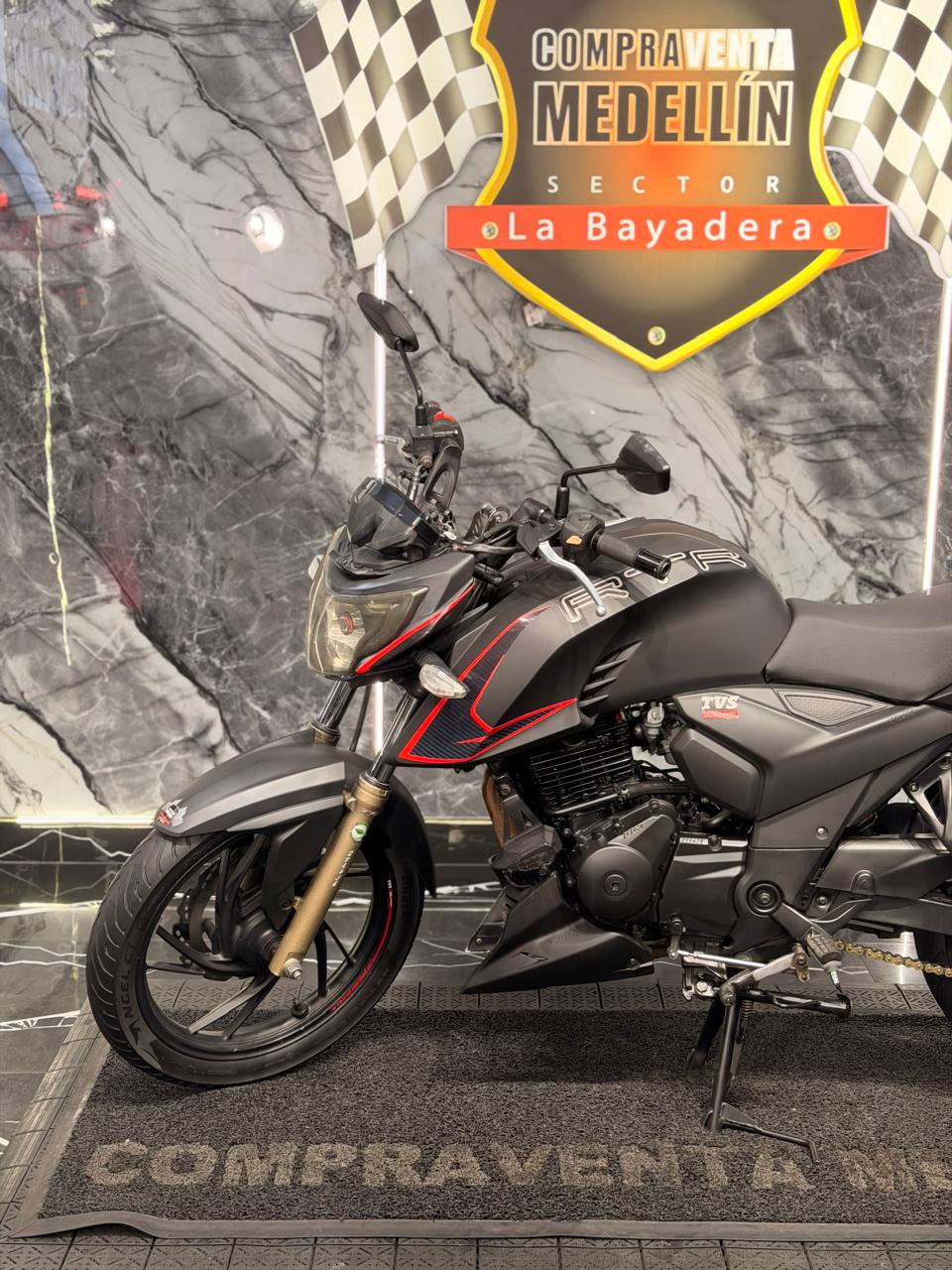 TVS APACHE RTR 200 - Image 3