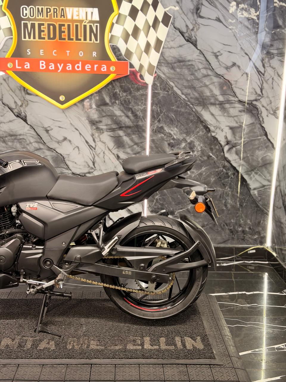 TVS APACHE RTR 200 - Image 4