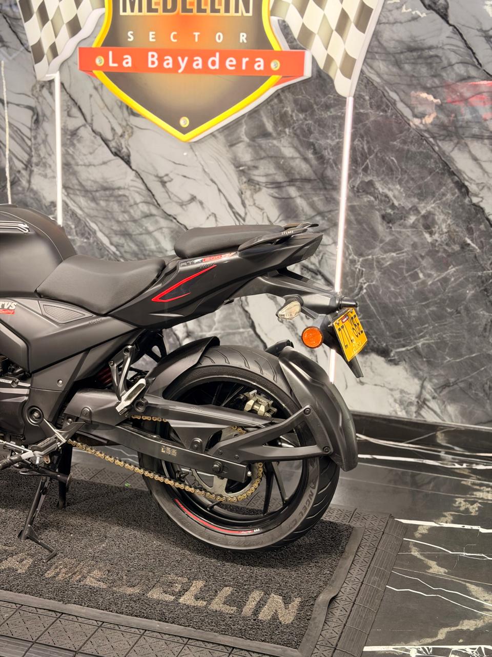 TVS APACHE RTR 200 - Image 5