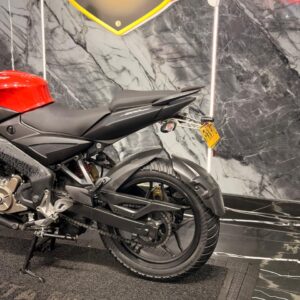 PULSAR 200 NS PRO
