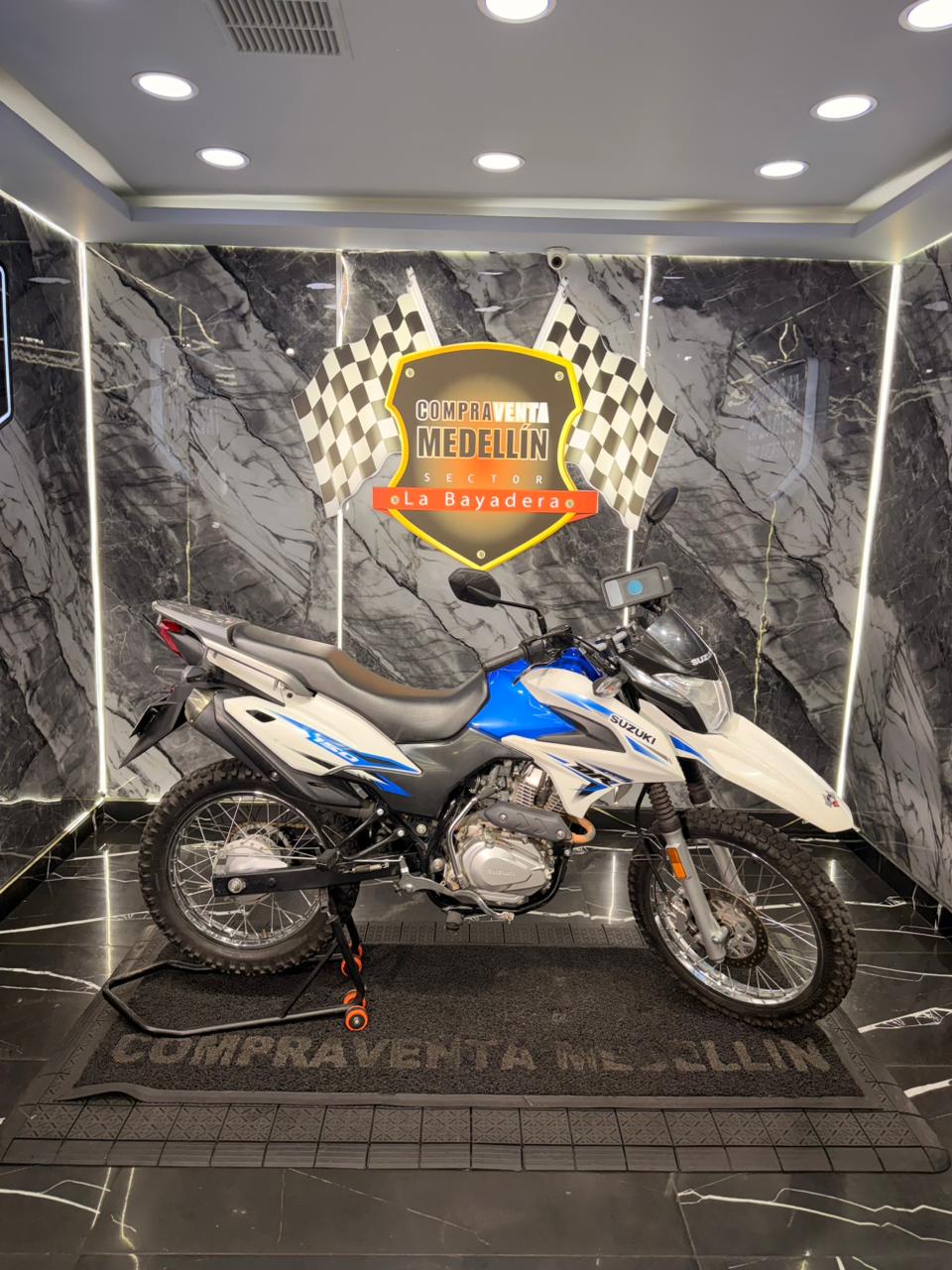 SUZUKI DR 150 COMO NUEVA - Image 6