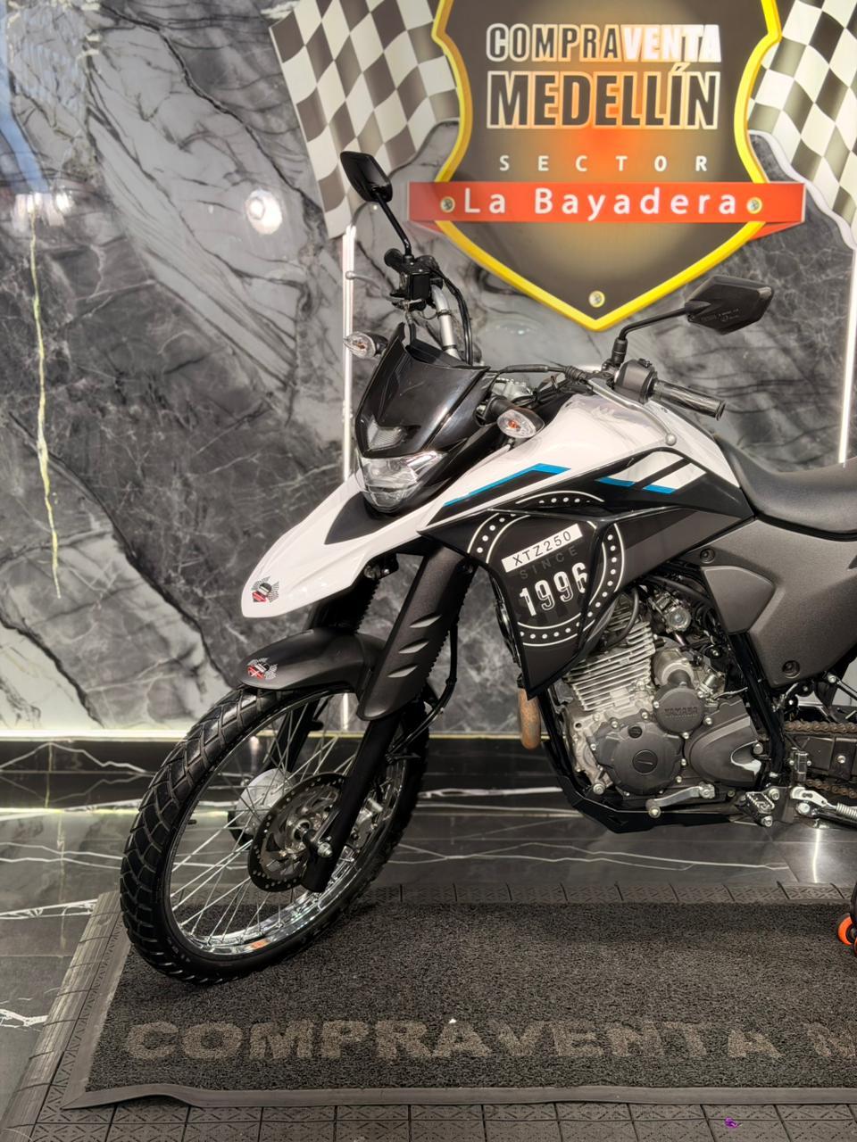 XTZ 250 COMO NUEVA DOS MESES DE USO - Image 2