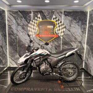 XTZ 250 COMO NUEVA DOS MESES DE USO