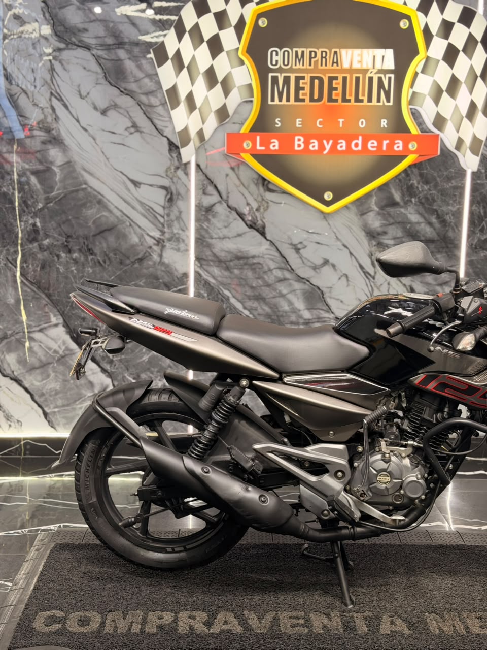 PULSAR 125 NS - Image 3