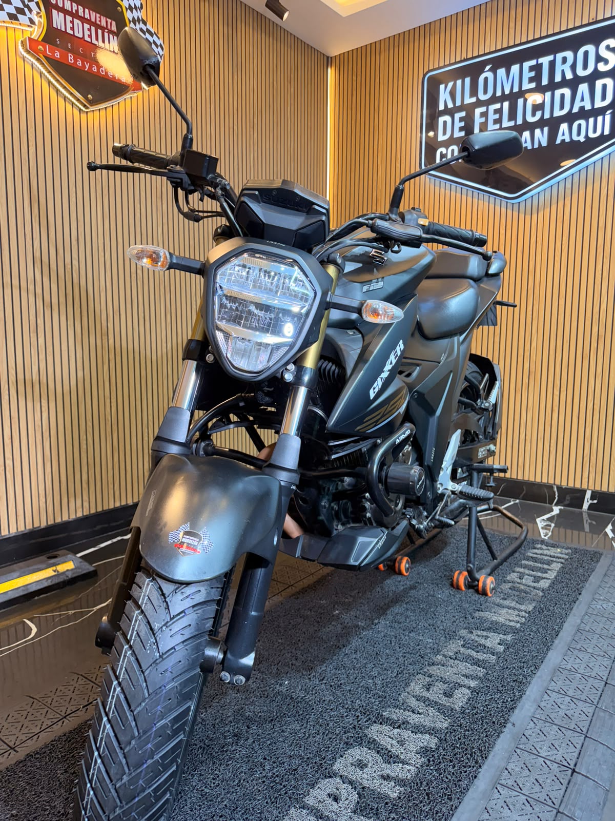 SUZUKI GIXXER 250 - Image 6