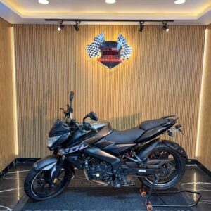 PULSAR 200 NS FI