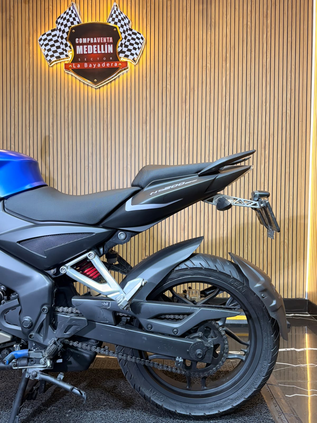 PULSAR 200 NS FI - Image 7