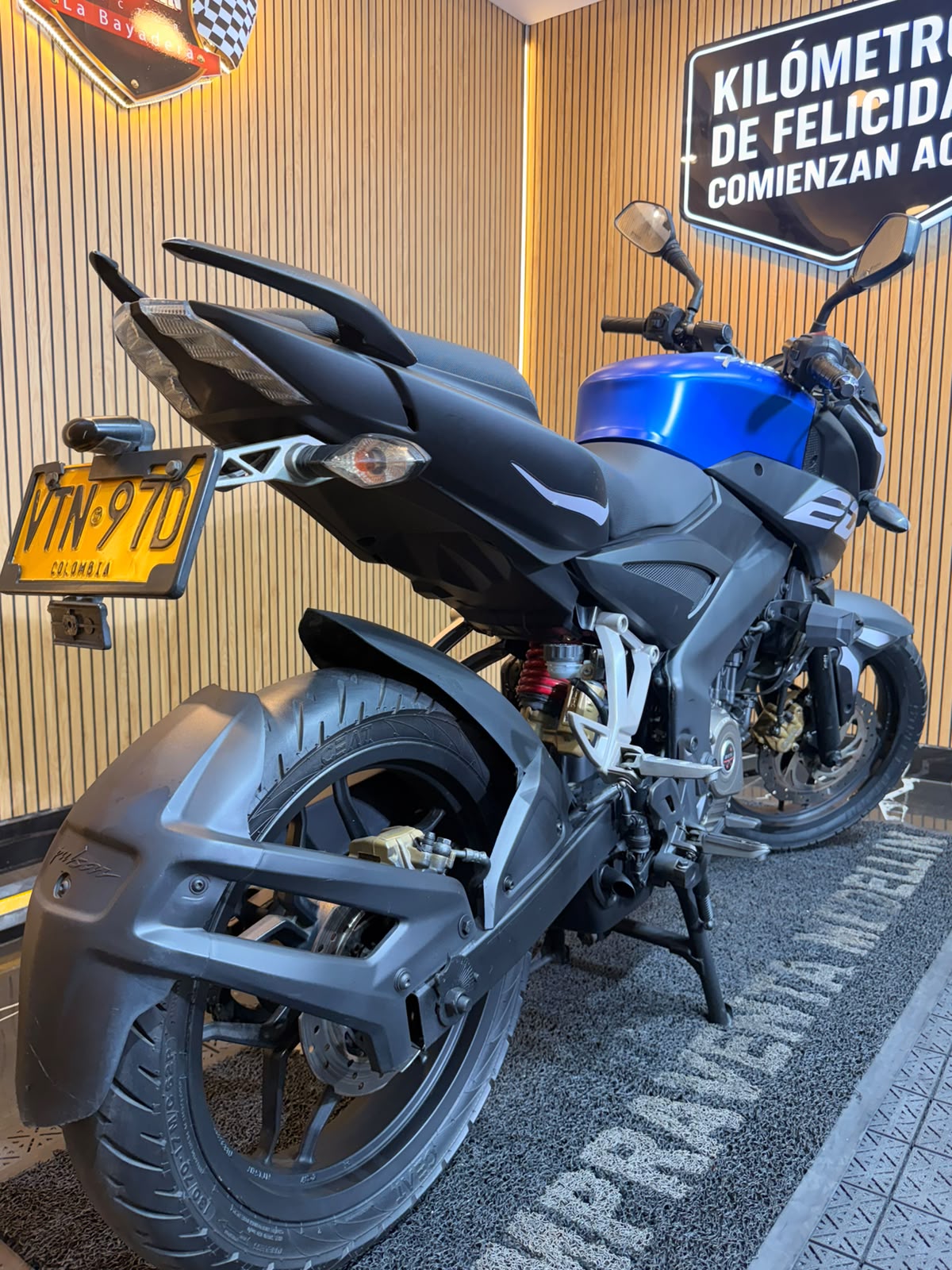 PULSAR 200 NS FI - Image 2