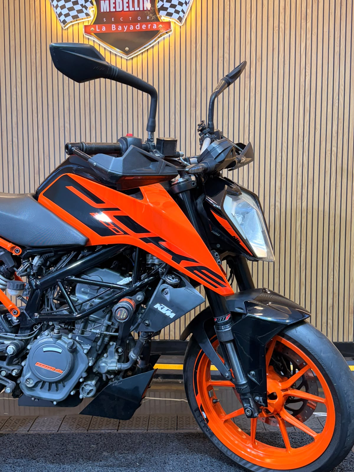 KTM DUKE 200 NG - Image 3