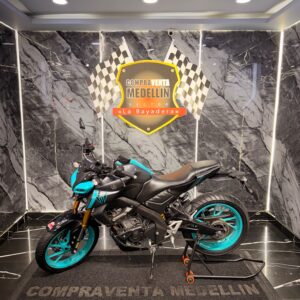 YAMAHA MT 15